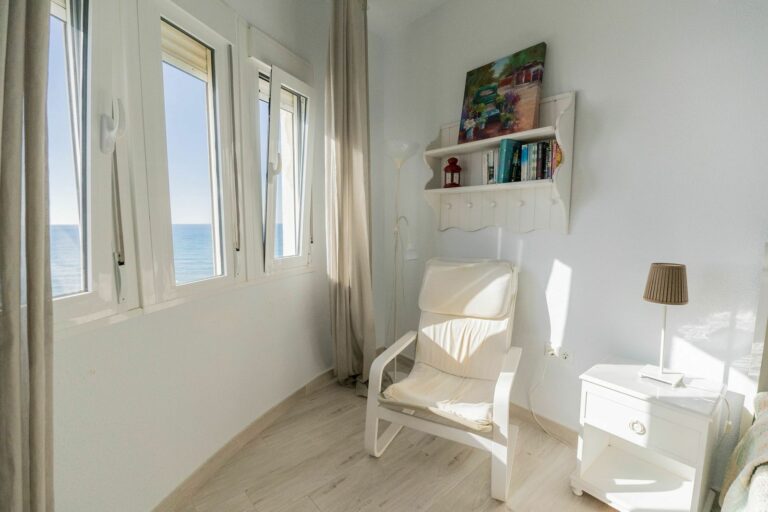 d9e5121abac0b525938a26ca30ffacbc - 11