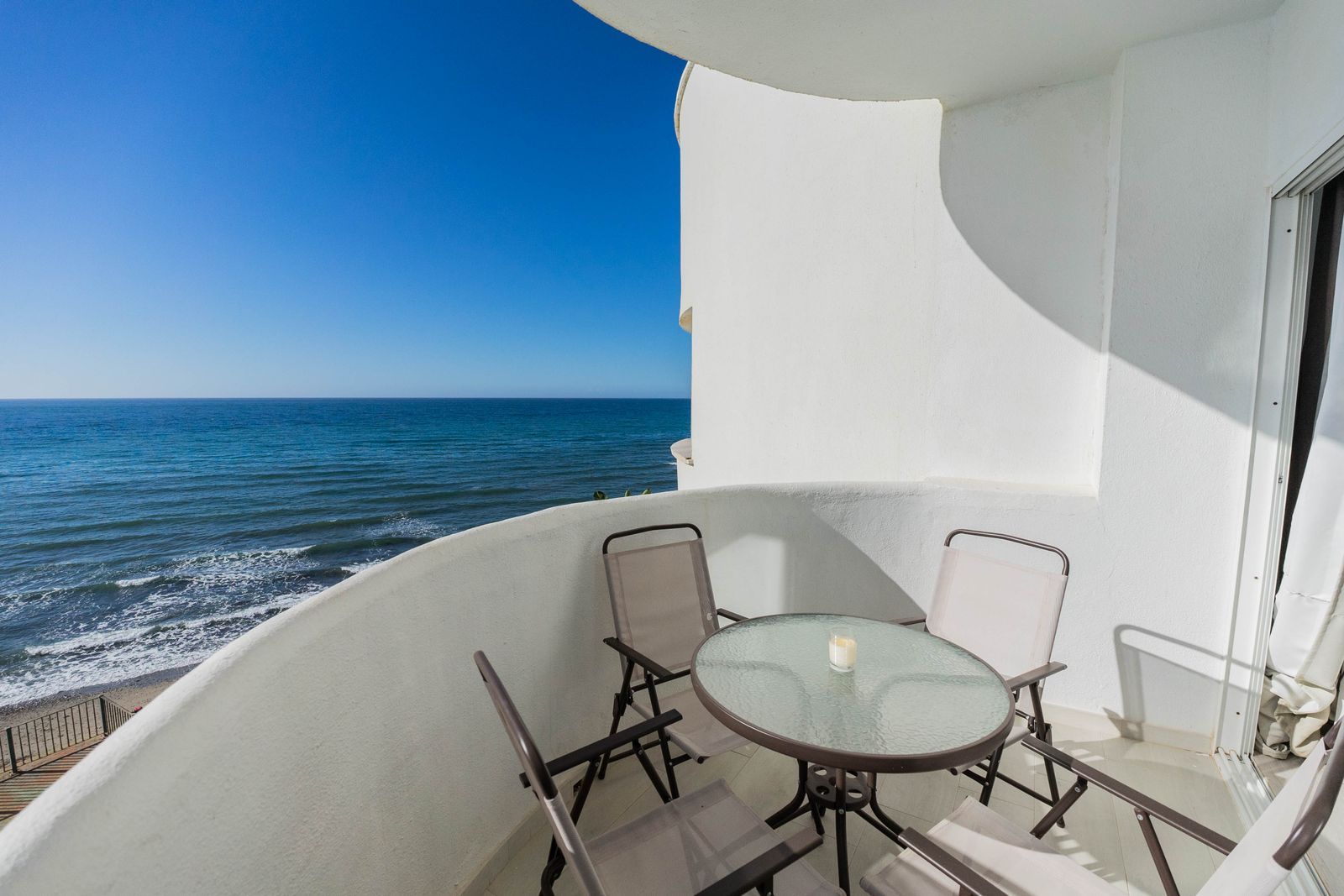 d9e5121abac0b525938a26ca30ffacbc - 2