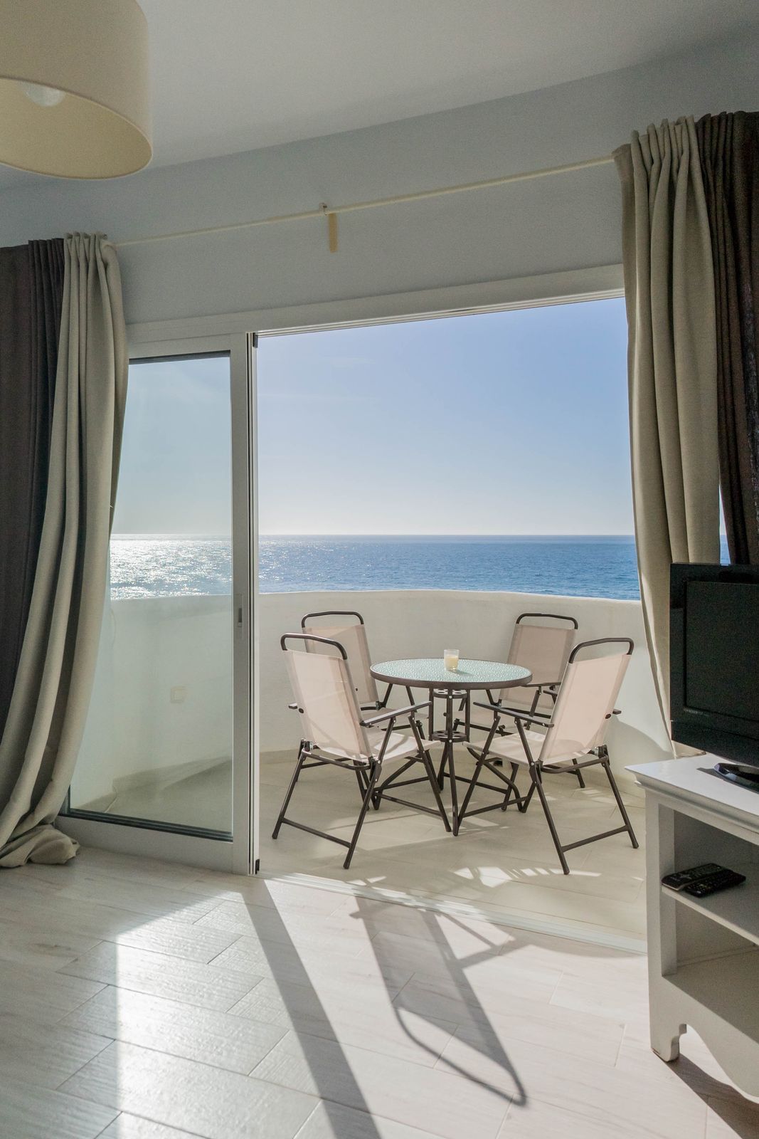 d9e5121abac0b525938a26ca30ffacbc - 8