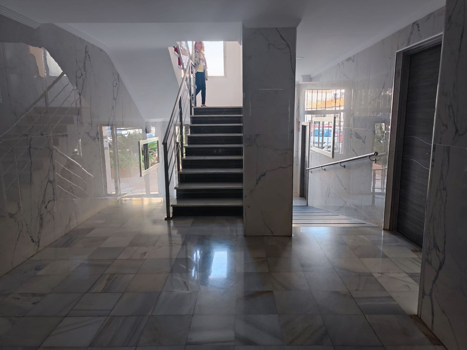 db68c631d1afa53117b37550f56ecf44 - 3