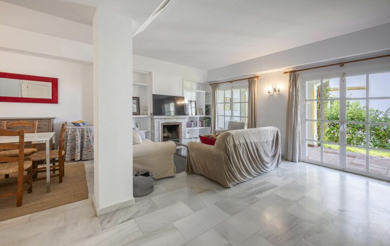 dbfa8842bd5a73b205620a700ac6d442 - 3