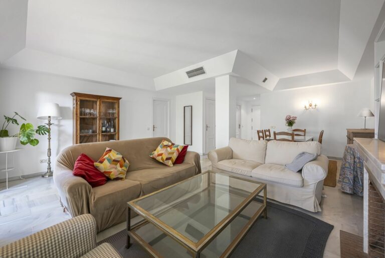 dbfa8842bd5a73b205620a700ac6d442 - 4