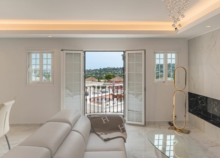 dc9445e13fef08c927fe12bdb2a8715d - 9