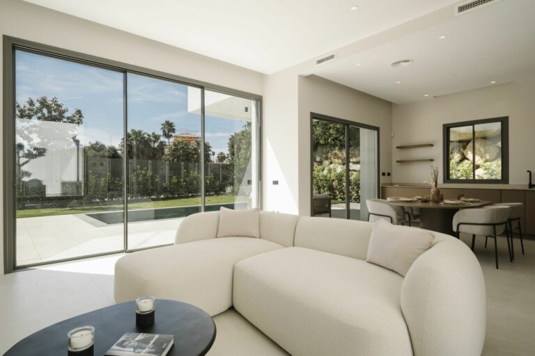 dcc66d3964a9daa0e8cf14a29eba98c7 - 7