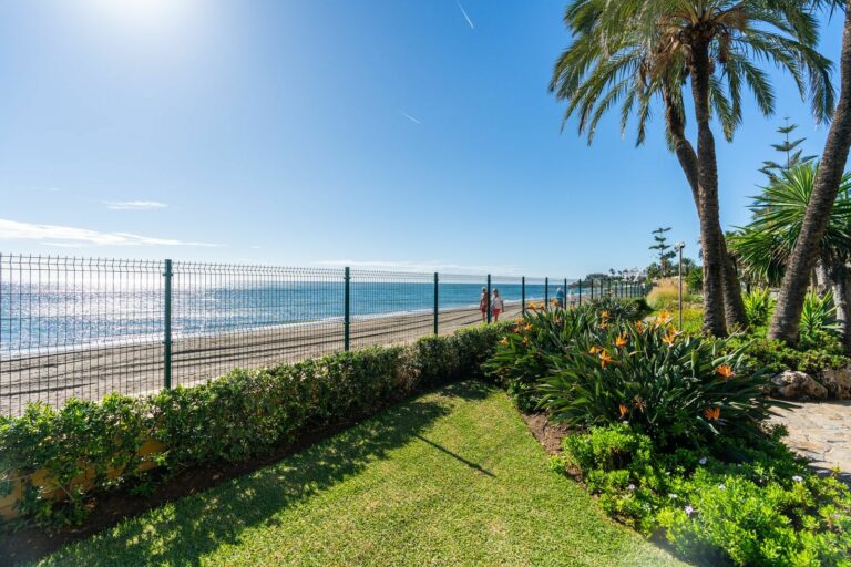 dd2941883d26f7f7ab9d3b5e8d1a3015 - 14