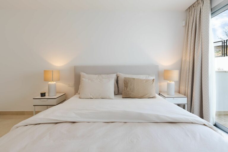 ddc55a6c5e9b9480ed6e243ac2f9a09b - 5