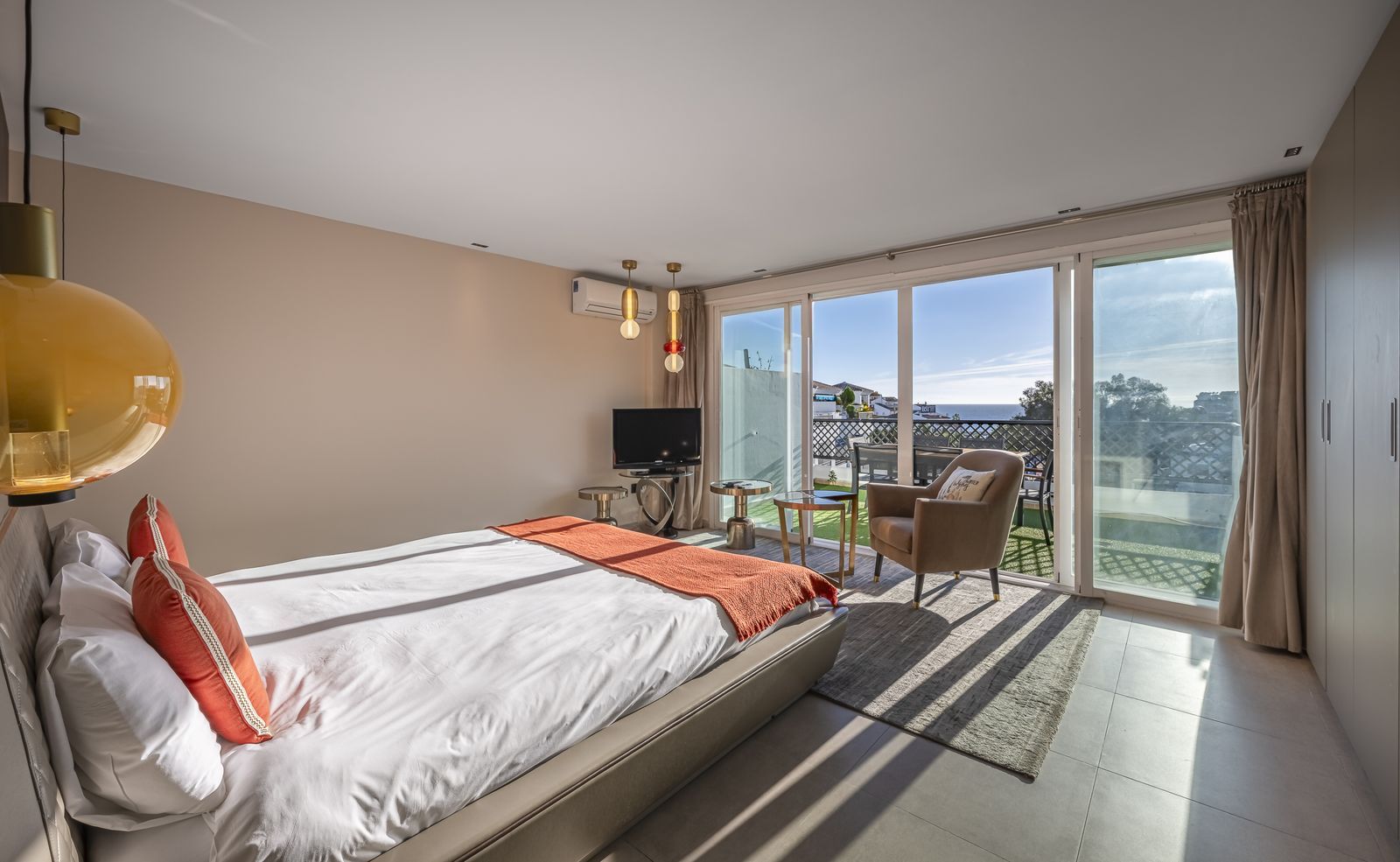 de5e36758288906b6ce68822a5ed18fb - 9