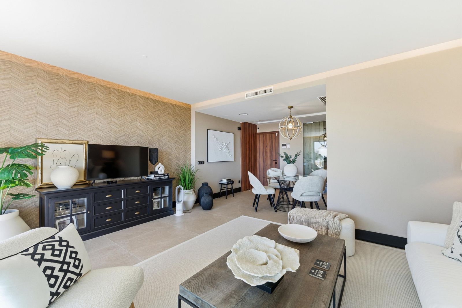 df2c175655a61c4f62cc17616535c070 - 10