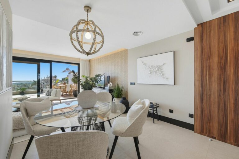 df2c175655a61c4f62cc17616535c070 - 4