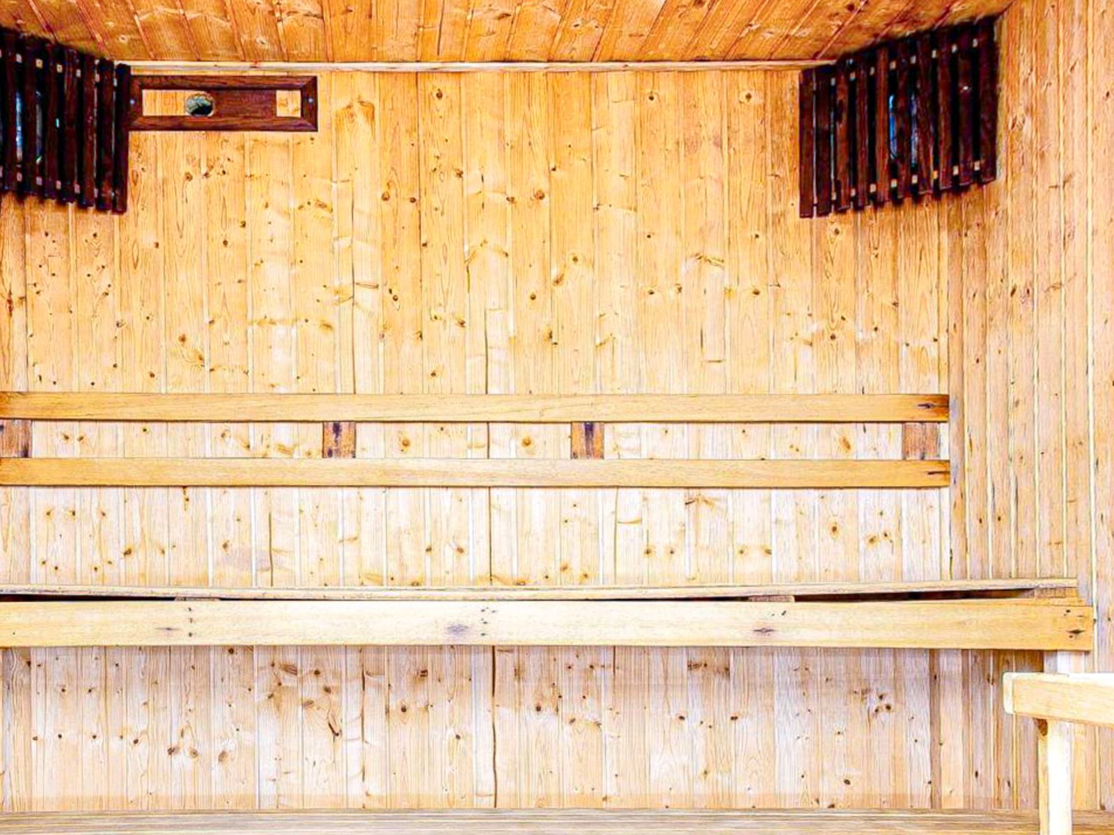 e08748936c069d2639585186495a2f51 - 14