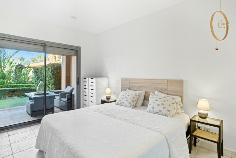 e08748936c069d2639585186495a2f51 - 8