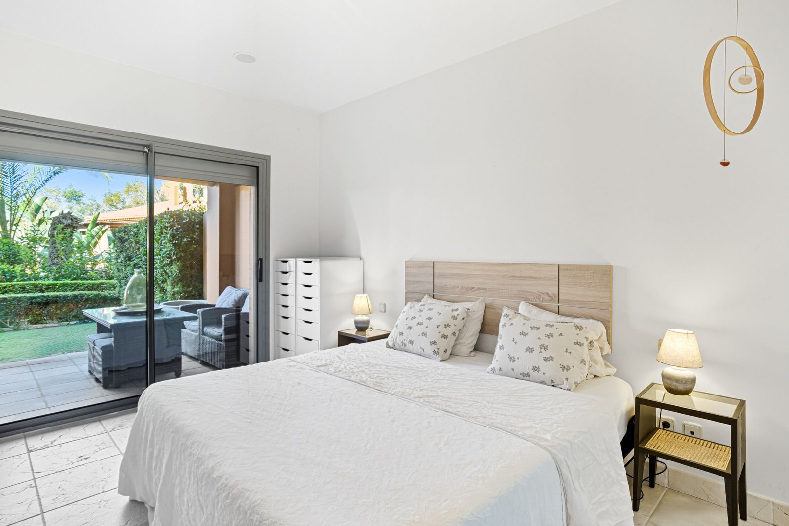 e08748936c069d2639585186495a2f51 - 8