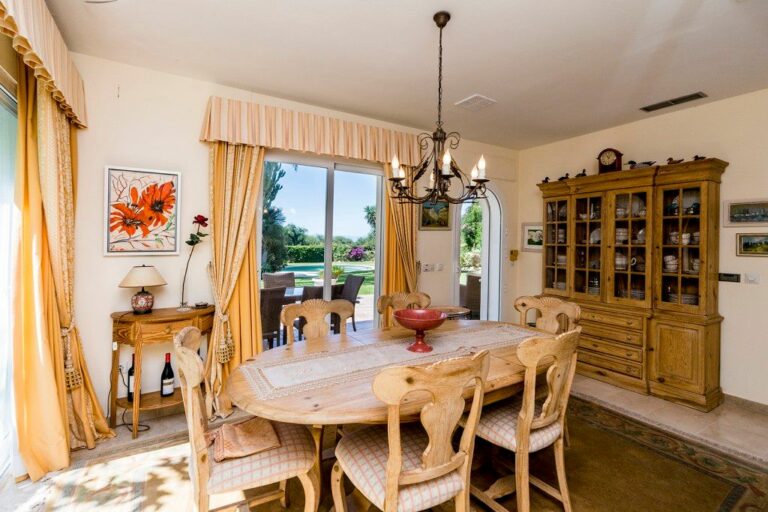 e26c9b3615225d7c816b84b29e22df08 - 14