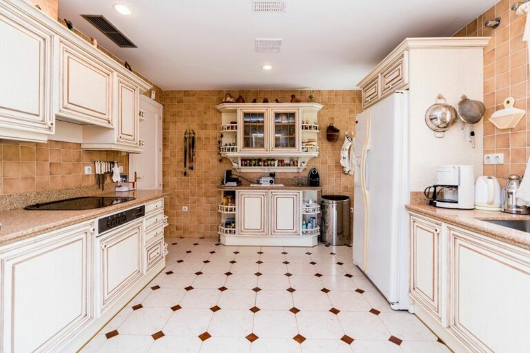 e26c9b3615225d7c816b84b29e22df08 - 5