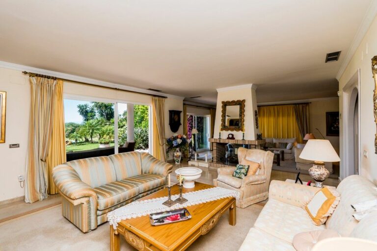 e26c9b3615225d7c816b84b29e22df08 - 6