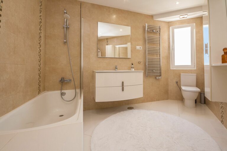 e3b020c8b8f6cba5563b7282a5d12f16 - 15