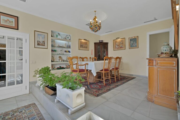 e3b5b4f7d7f526dae3891c63ca991dda - 10