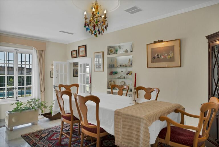 e3b5b4f7d7f526dae3891c63ca991dda - 11