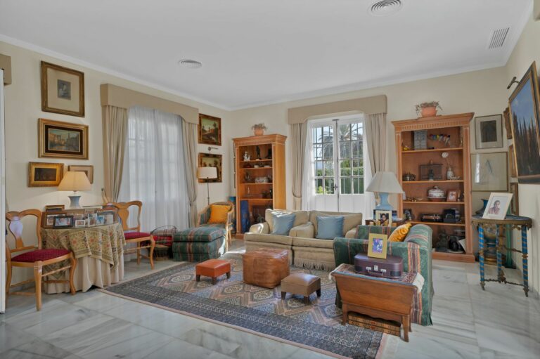 e3b5b4f7d7f526dae3891c63ca991dda - 8