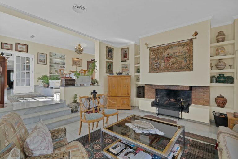 e3b5b4f7d7f526dae3891c63ca991dda - 9