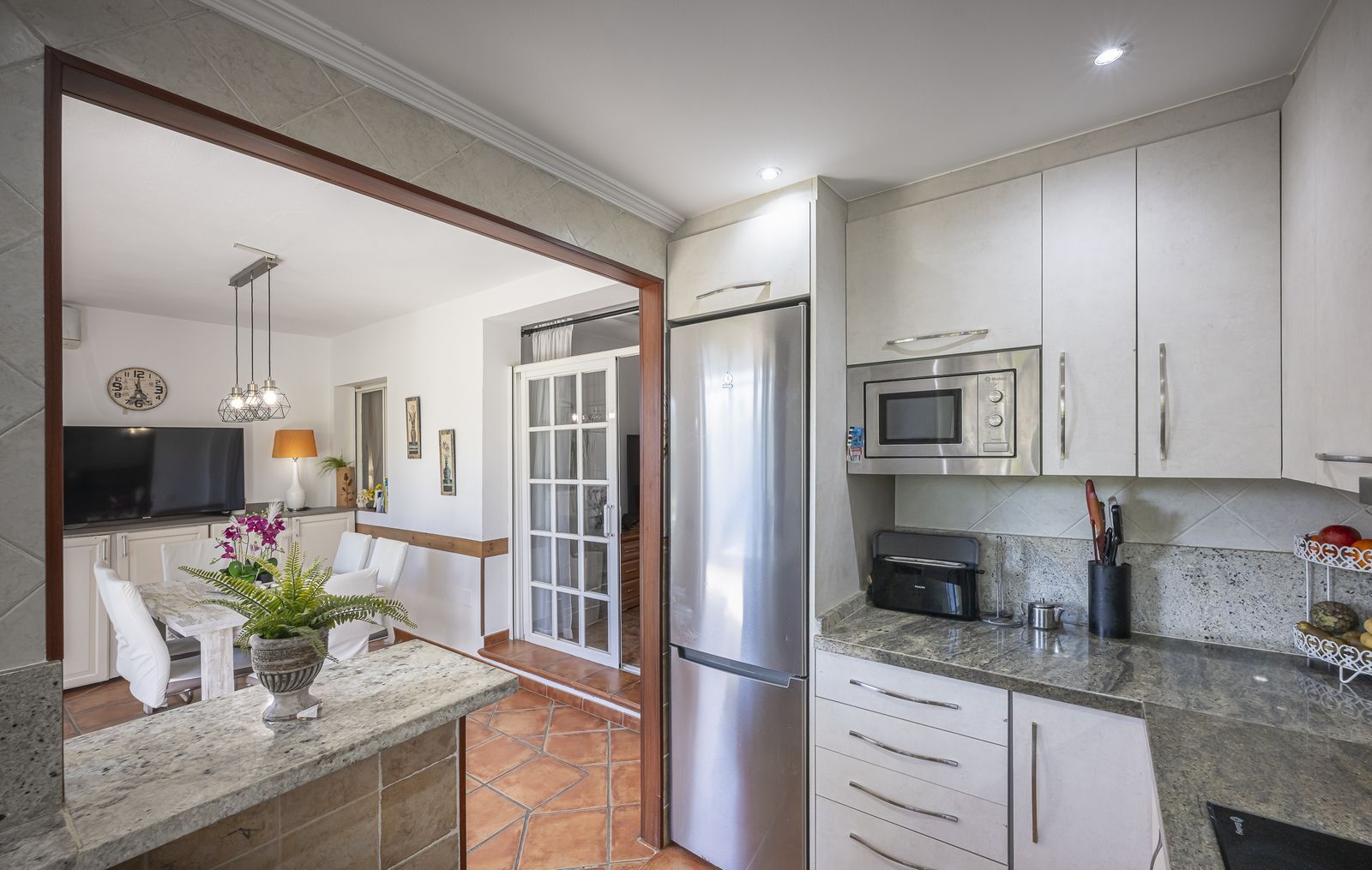 e41386521e8ac3f9a2bcf6771bb29840 - 13