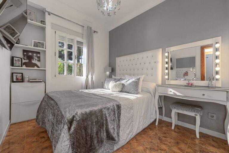 e41386521e8ac3f9a2bcf6771bb29840 - 14