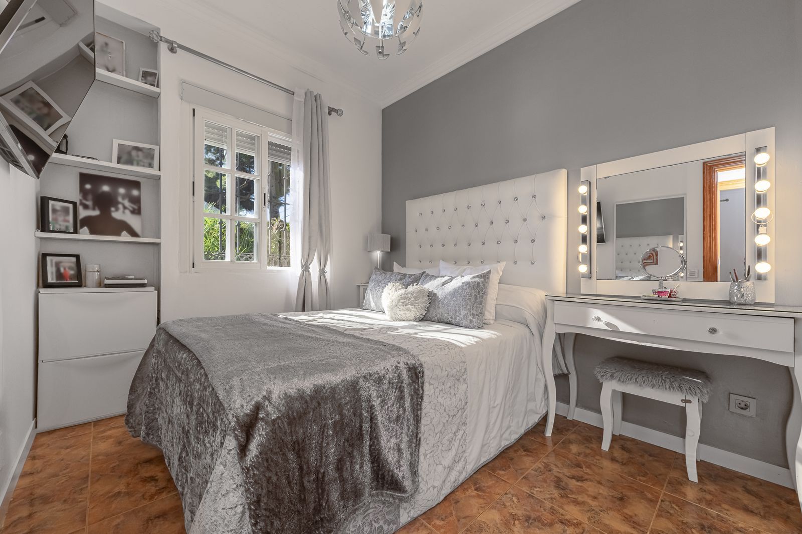 e41386521e8ac3f9a2bcf6771bb29840 - 14