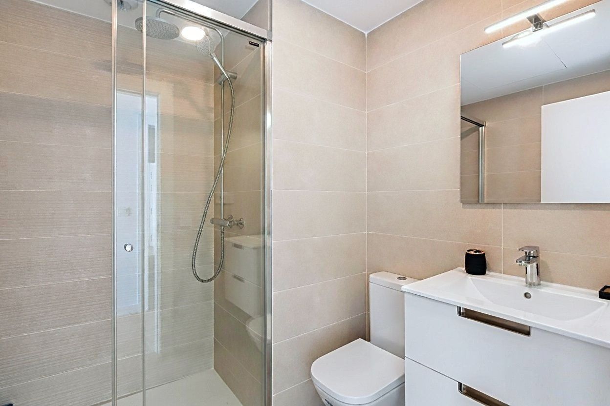 e731466ce79a480412a0791b9c72653e - 13