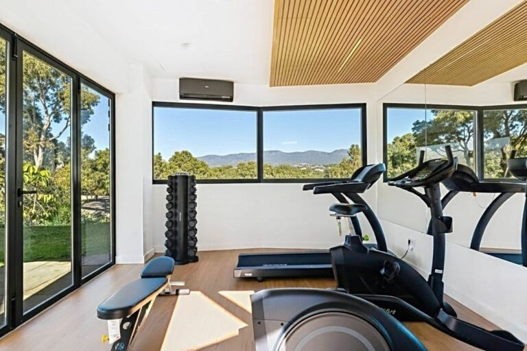 e731466ce79a480412a0791b9c72653e - 16