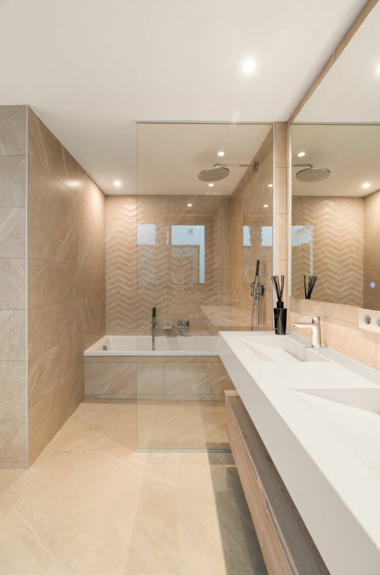 e736f4b099ba1cc928aa4f26da1f9b18 - 9