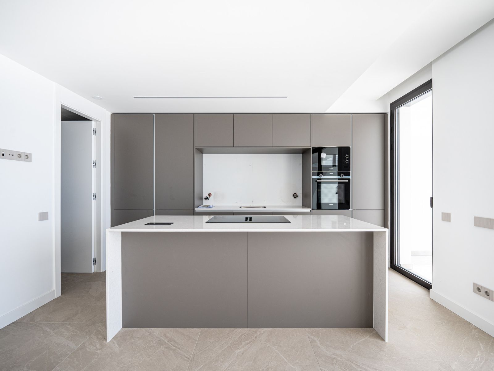 e8ac7b97c8c4a539cc2b234cd89cf84d - 10