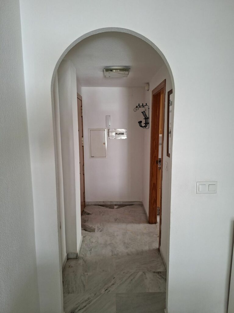 e93608b4d78688f3de6ae190915d8a34 - 4