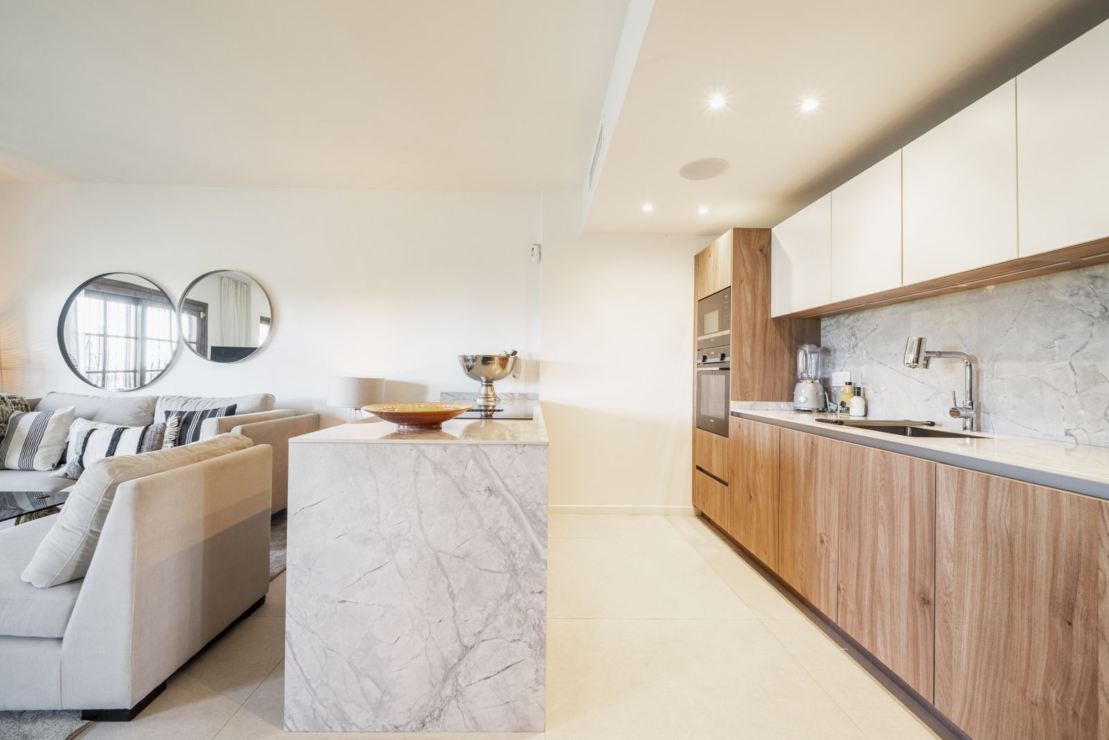 e986679bfd98219ebdcb509359608a5b - 3