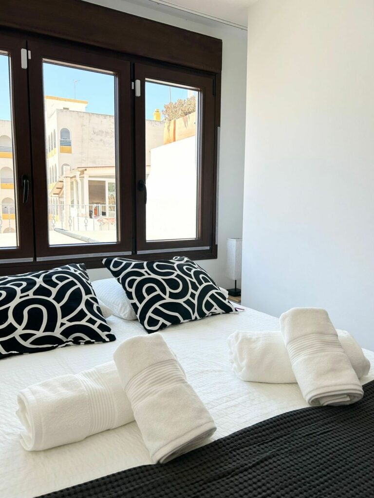 e9acf4245ac2379731ed6a973b9c3ddb - 4