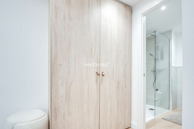 e9c0a38ef8704abc03afa87501930774 - 10