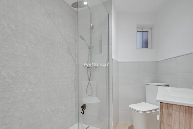 e9c0a38ef8704abc03afa87501930774 - 11