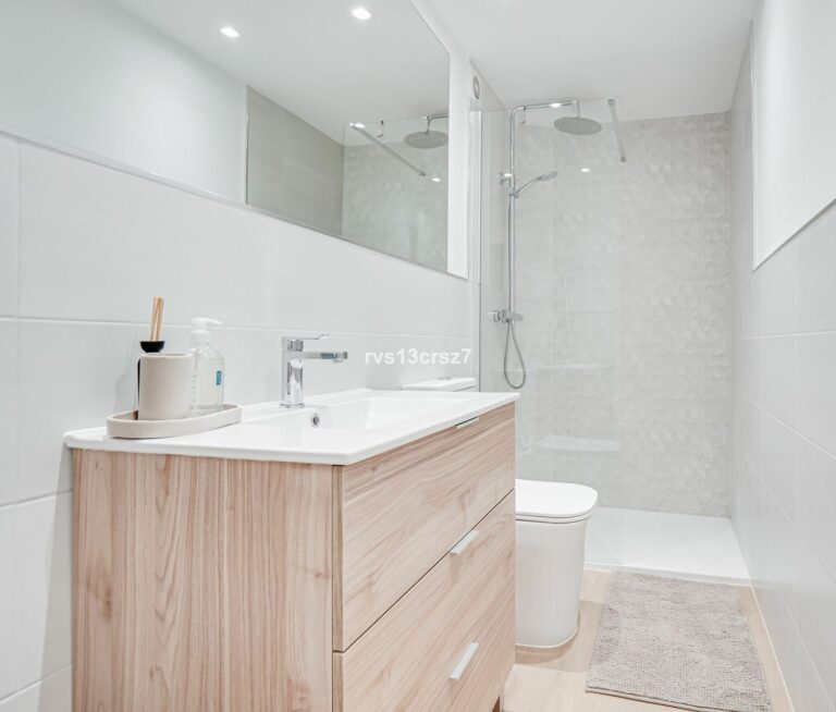 e9c0a38ef8704abc03afa87501930774 - 15