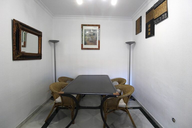 ea4d15a546b17579c0020a5708b27c2f - 5