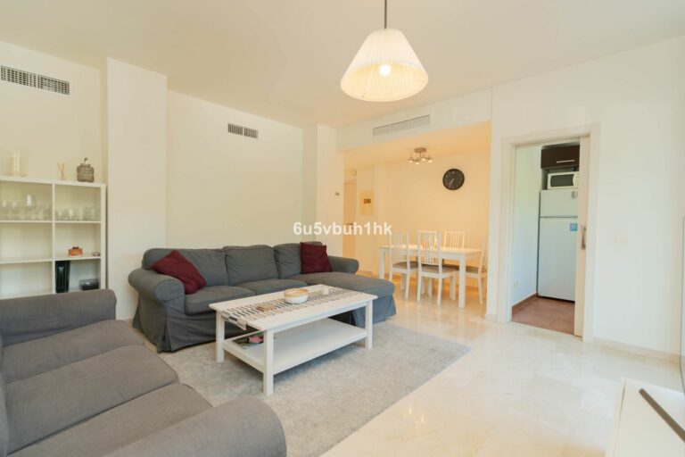 eb460c9aee11fc7e5cc4aea895bcdc36 - 4