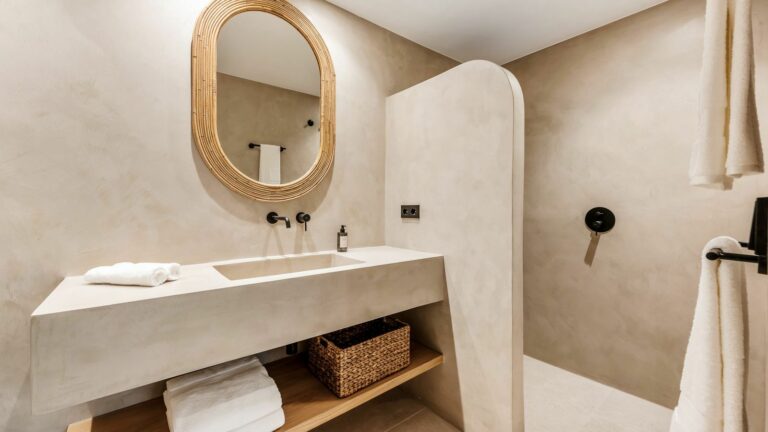 eba8cb36b91d213b08b1a3cd31d8793b - 12