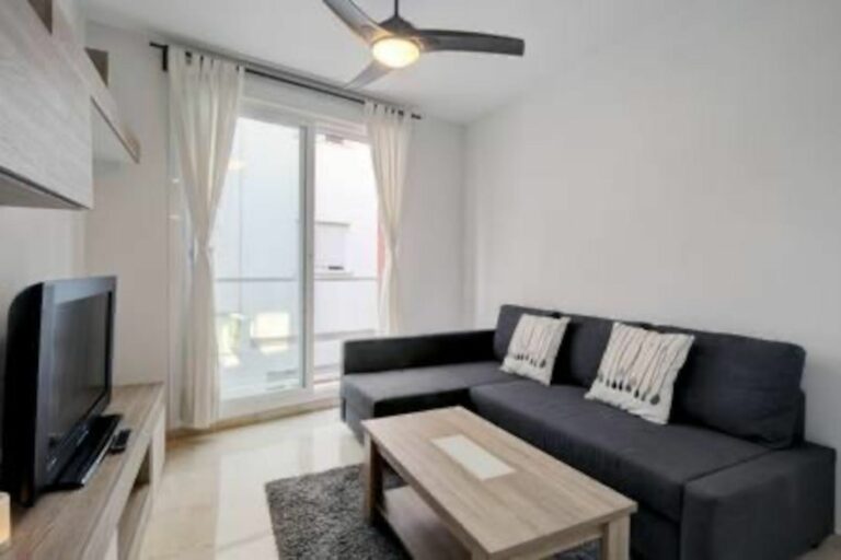 ebc837cb643b0d33af6e691b7f20ee8f - 1