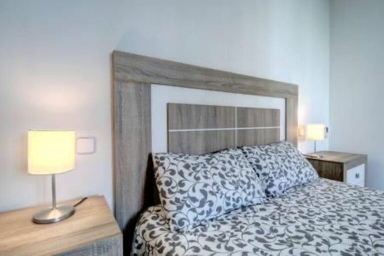 ebc837cb643b0d33af6e691b7f20ee8f - 11