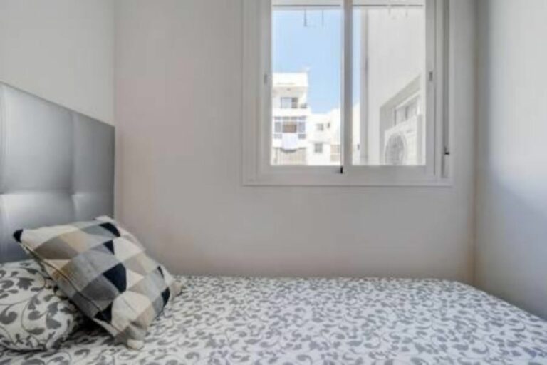 ebc837cb643b0d33af6e691b7f20ee8f - 5