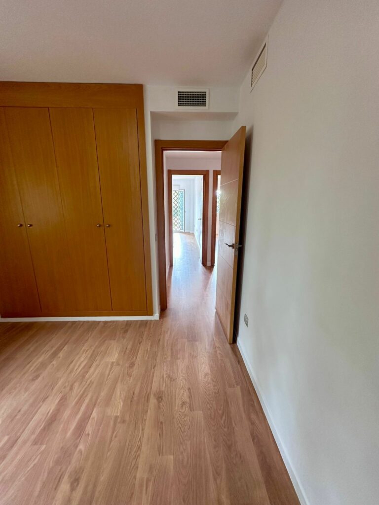 ec27932dd77e7d04bece0dfaba8bd1c6 - 9