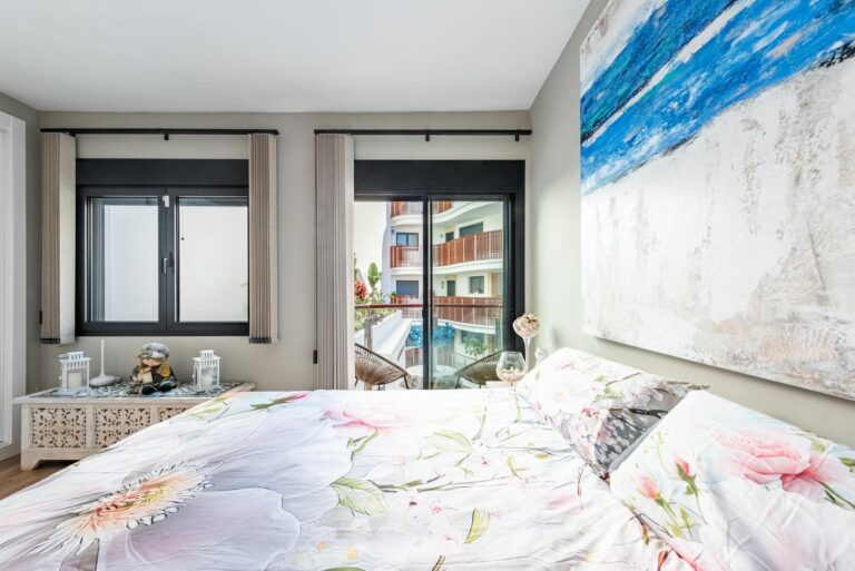 eccf4b3af1ccf3ef06dcc463d5f61eca - 12