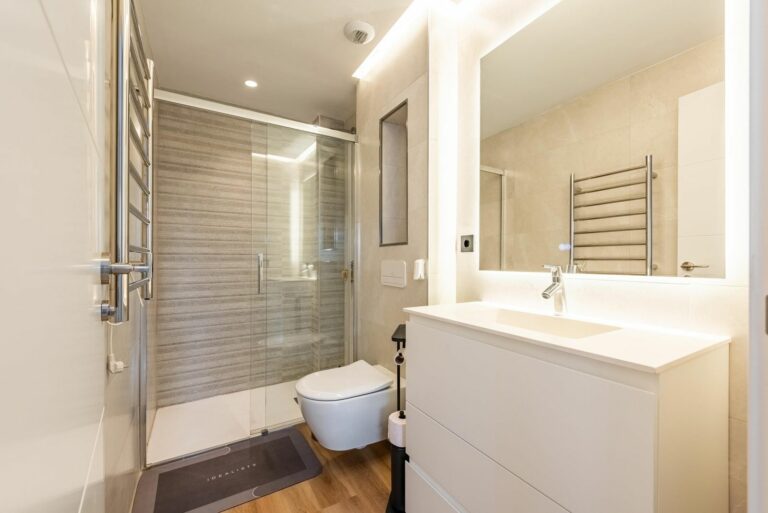 eccf4b3af1ccf3ef06dcc463d5f61eca - 14