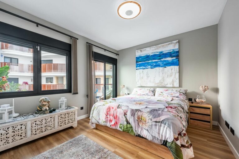 eccf4b3af1ccf3ef06dcc463d5f61eca - 15