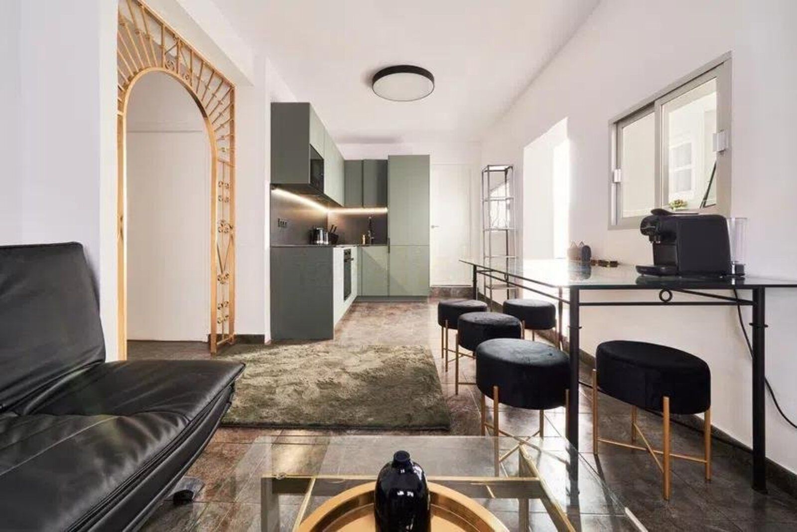 ed2764dd803f17d2d689dc98fd8bafdf - 10