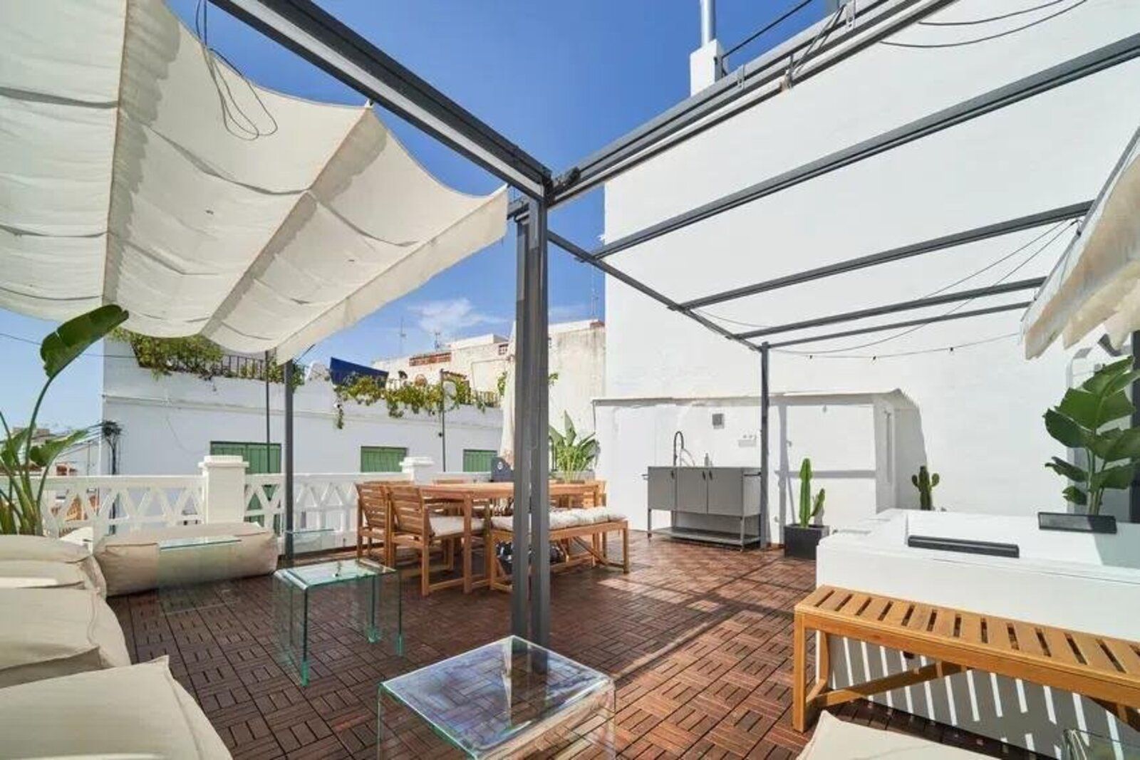 ed2764dd803f17d2d689dc98fd8bafdf - 13