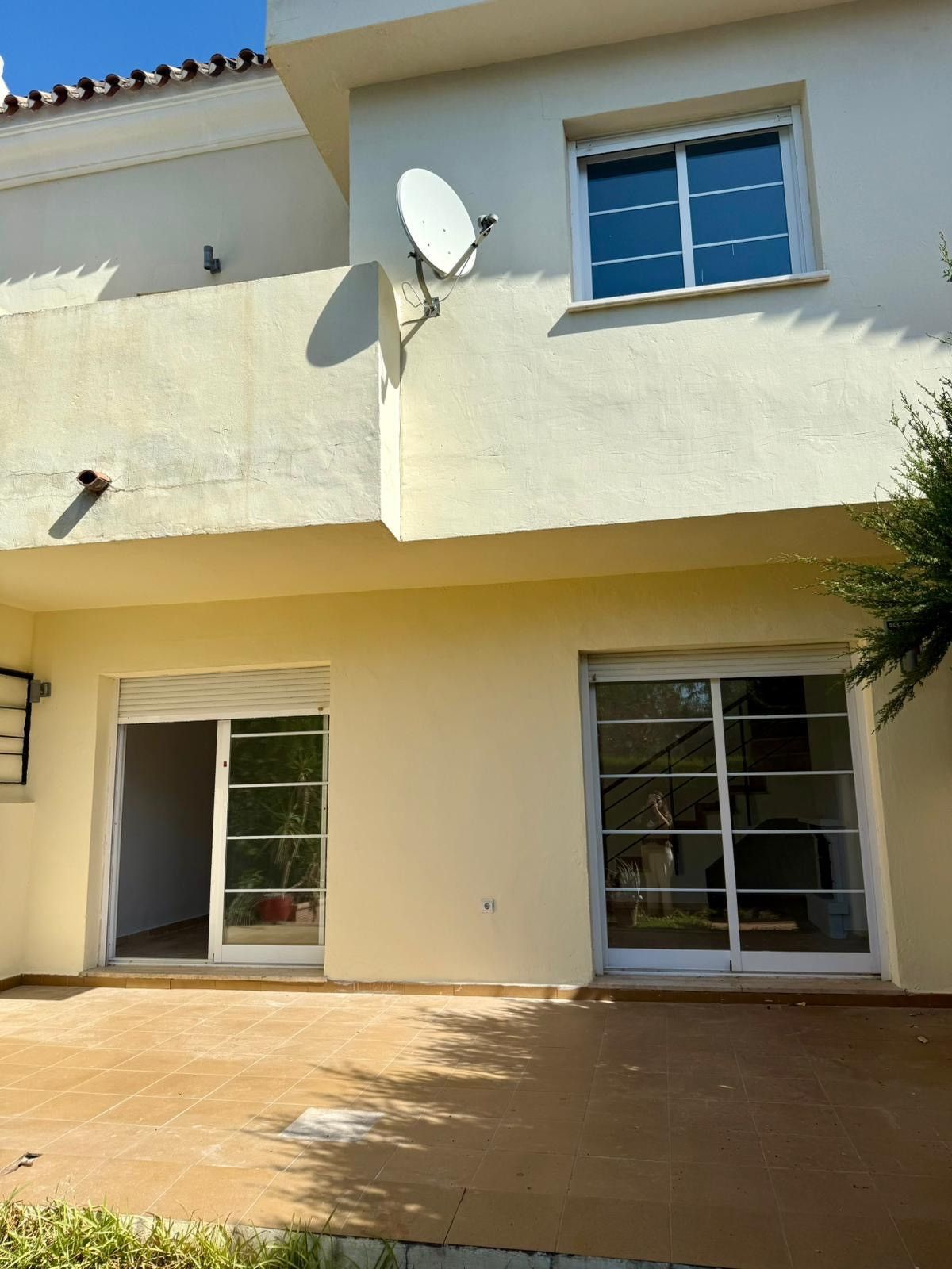 ed739c175384b64c04d12b72a2508c17 - 5